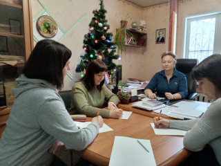 совещание с работниками Администрации Переволочского сельского поселения - фото - 1